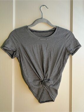 Madewell Black White Striped Knot Front T-Shirt XXS